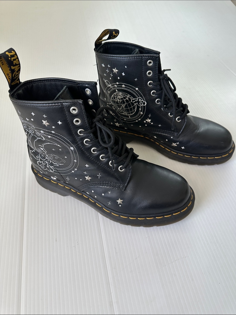 Dr. Martens 1460 Cosmic Embroidered Leather Lace Up Boots Black, 10 (42) - Picture 4 of 14